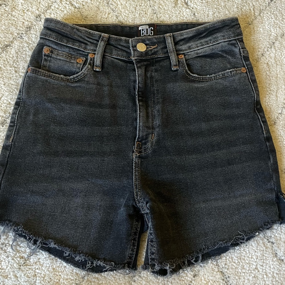 BDG Urban Outfitters High Rise Cut Off Black Denim Jean Shorts Sz 28